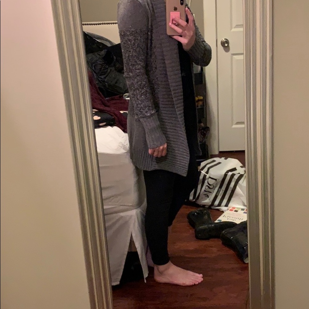 Ruby Moon Sweater - Picture 7 of 7